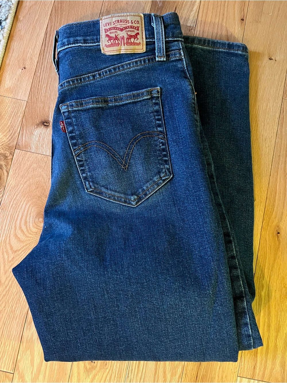 Levi’s High Waisted Mom Jeans